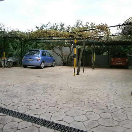 Antonios Rooms Акрата Экстерьер фото