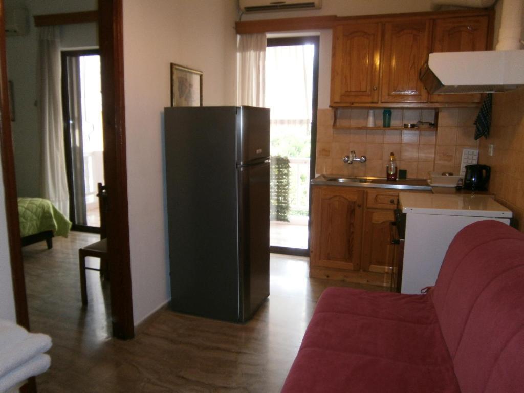 Antonios Rooms Акрата Номер фото